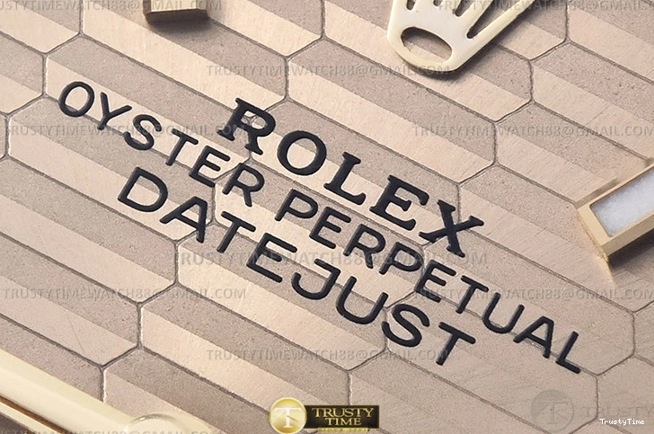 0406 RDJ0450A – DJ 36mm Jub Flt 904L YG SS P-Gold Stk VSF VS Comfortable 764